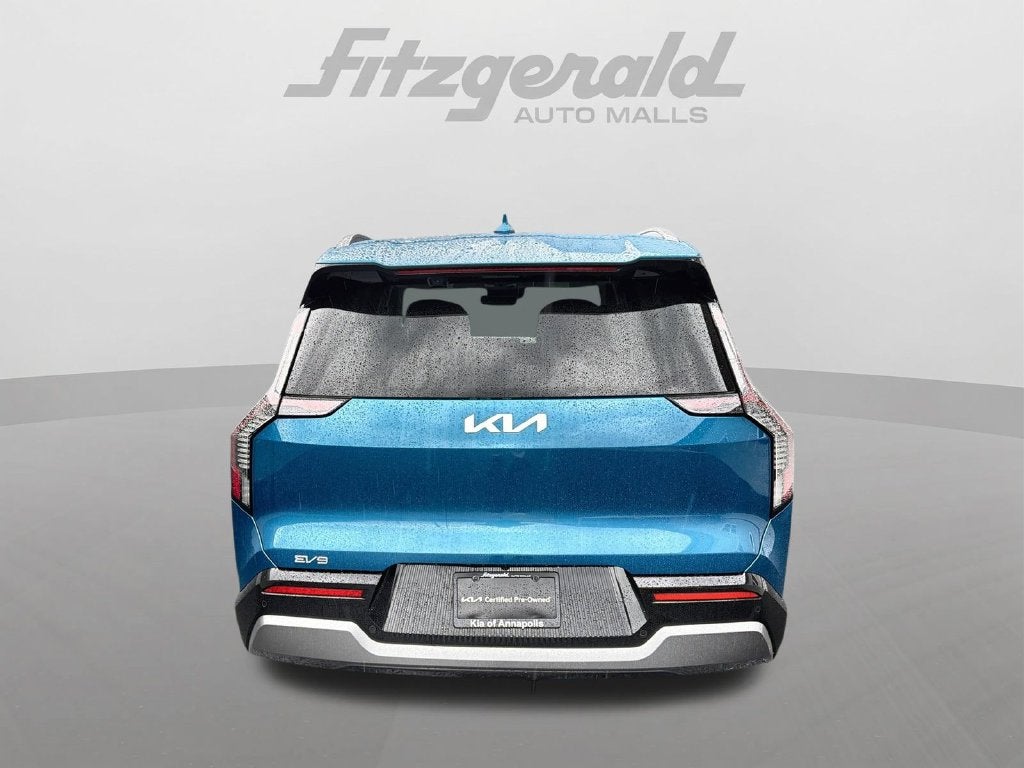 2024 Kia EV9 Land
