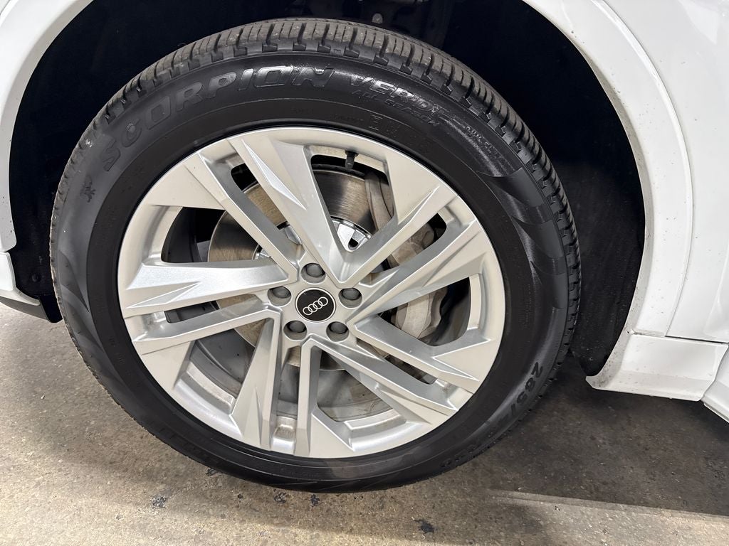 2021 Audi Q7 45 Premium Plus quattro