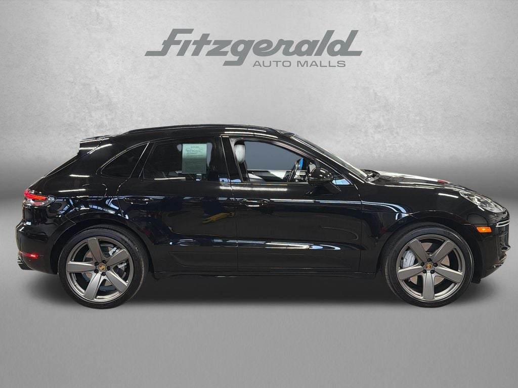 2020 Porsche Macan Turbo
