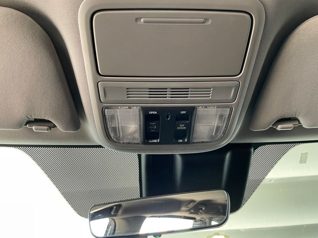 2019 Honda Odyssey EX-L w/Navigation and Rear Entertainment System