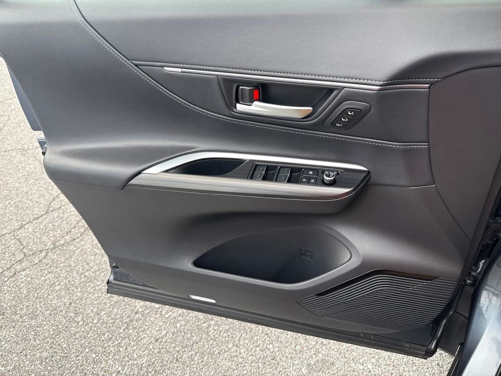 2023 Toyota Venza Limited