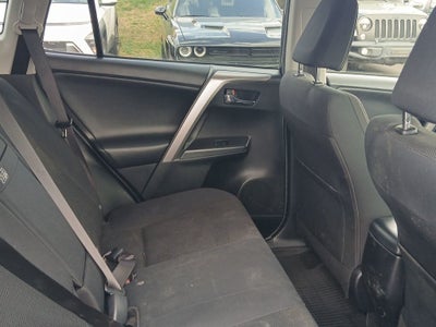 2016 Toyota RAV4 Hybrid XLE