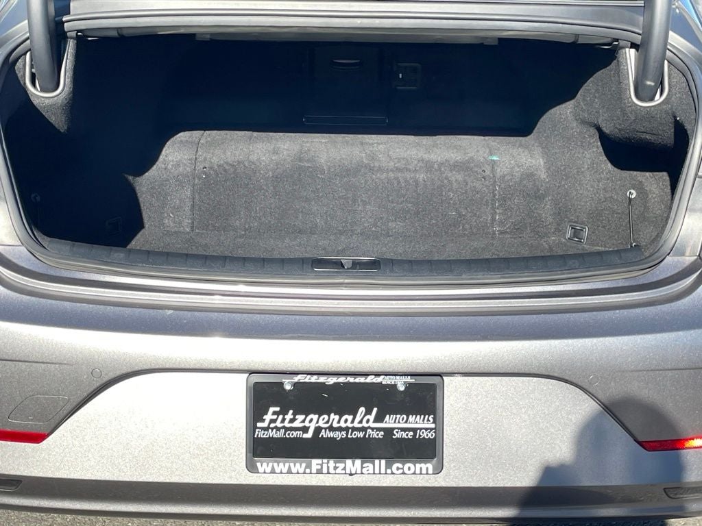 2023 Genesis Electrified G80 Base