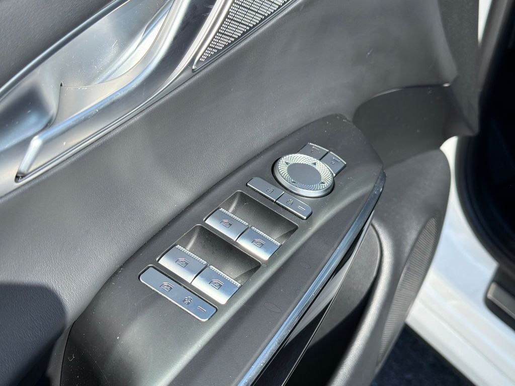 2025 Genesis GV70 2.5T