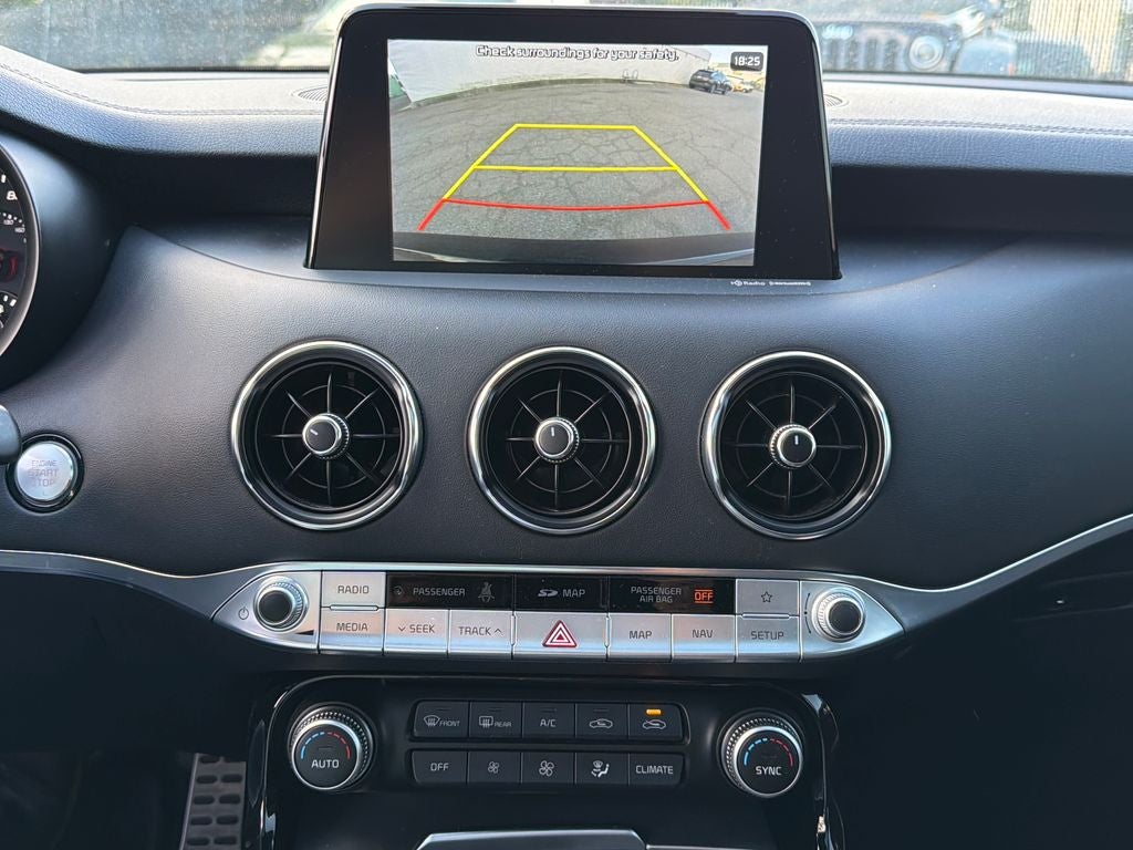 2021 Kia Stinger GT1