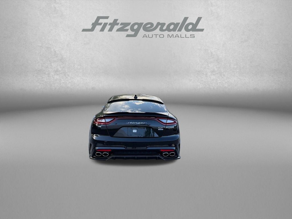 2021 Kia Stinger GT1
