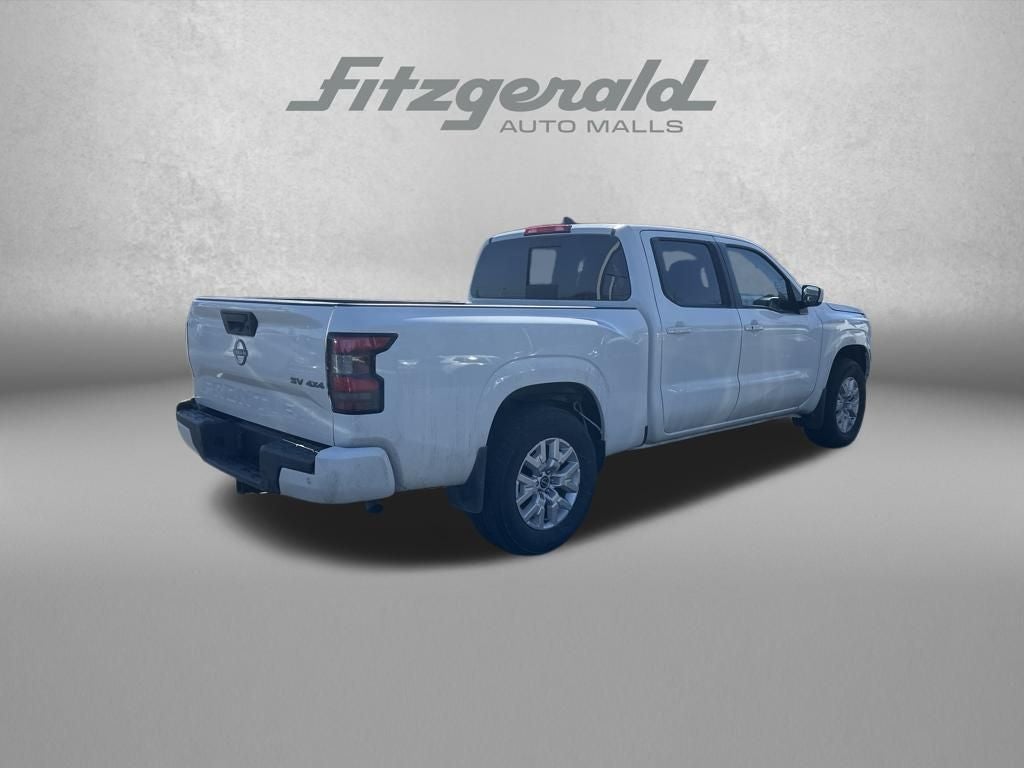 2024 Nissan Frontier SV
