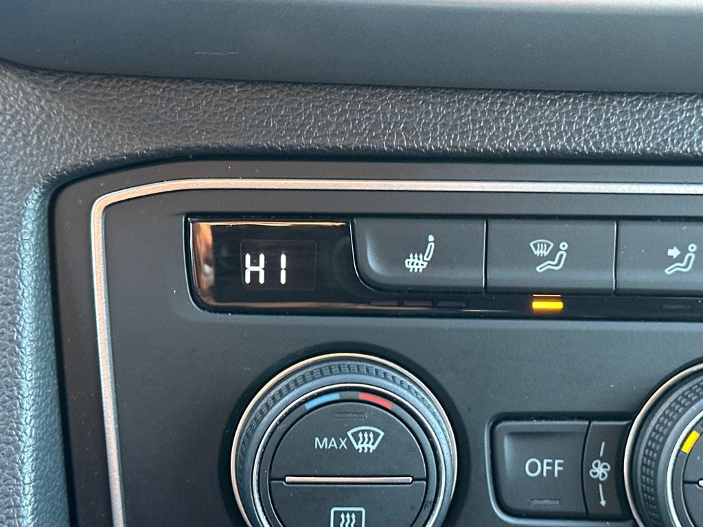 2021 Volkswagen Atlas Cross Sport 3.6L V6 SE w/Technology