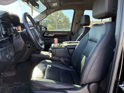 2024 Chevrolet Silverado HD LTZ