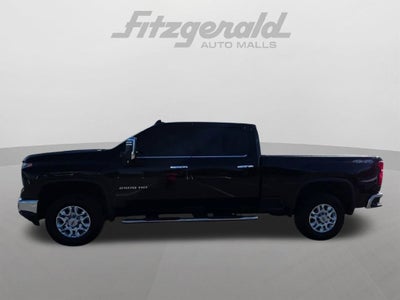 2024 Chevrolet Silverado HD LTZ