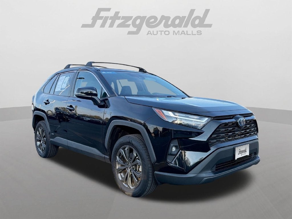 2022 Toyota RAV4 Hybrid XLE Premium