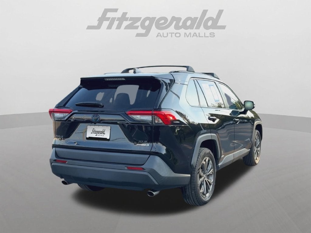 2022 Toyota RAV4 Hybrid XLE Premium