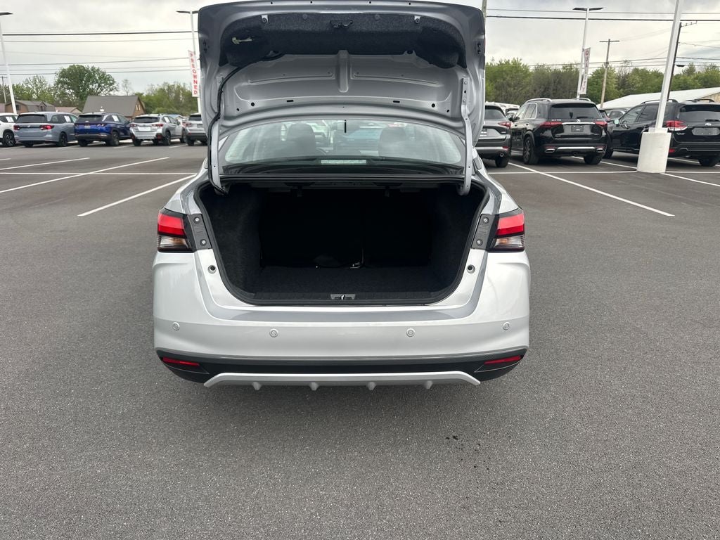 2024 Nissan Versa 1.6 S