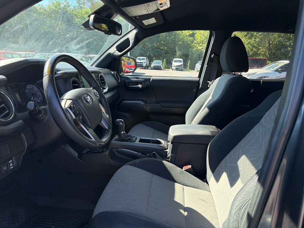 2023 Toyota Tacoma TRD Sport V6