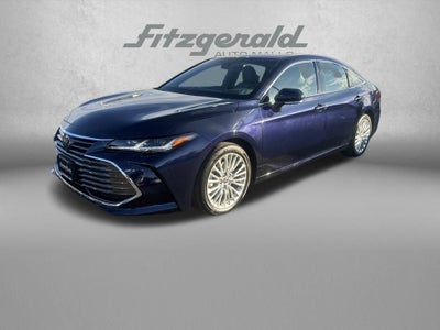 2022 Toyota Avalon Hybrid Limited