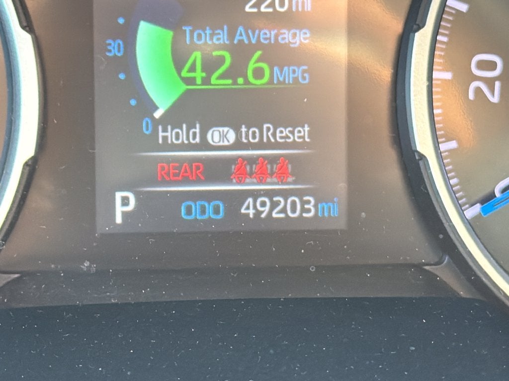 2022 Toyota RAV4 Hybrid LE