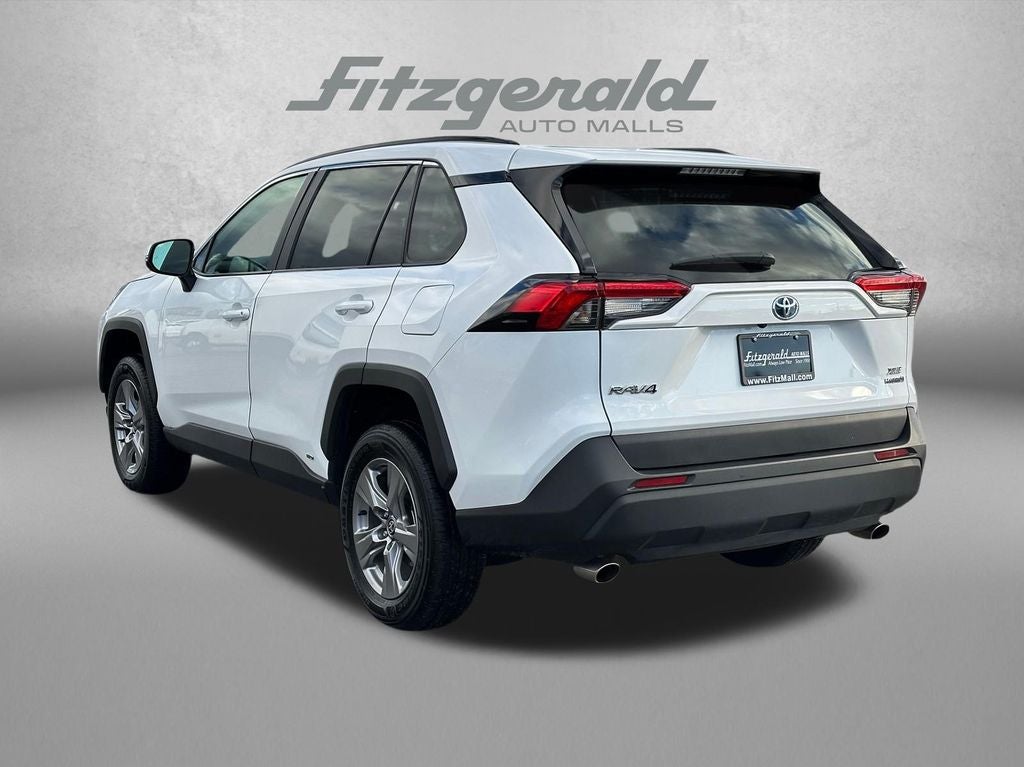 2024 Toyota RAV4 HYBRID XLE