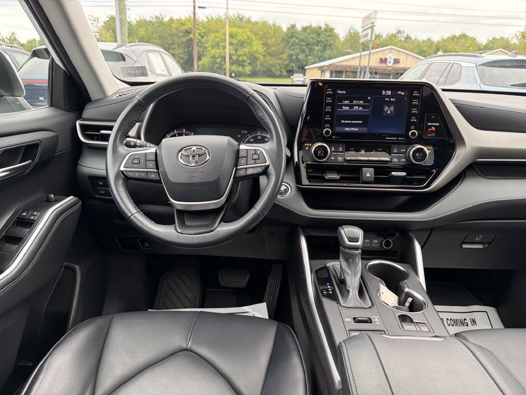 2022 Toyota Highlander XLE