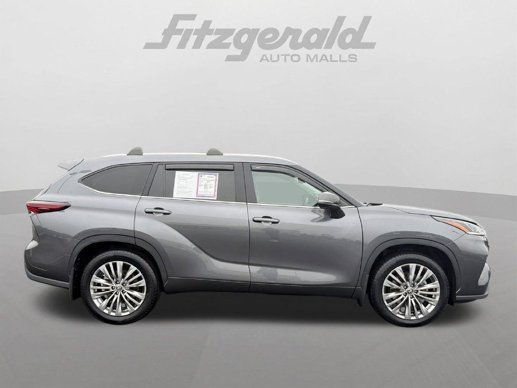 2024 Toyota Highlander Platinum