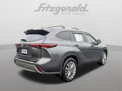2024 Toyota Highlander Platinum