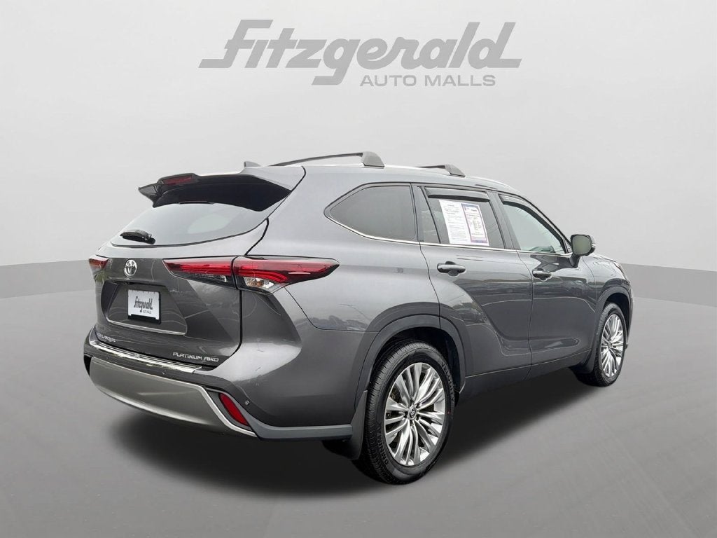 2024 Toyota Highlander Platinum