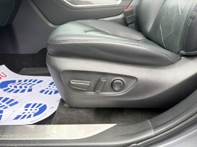 2024 Toyota Highlander Platinum