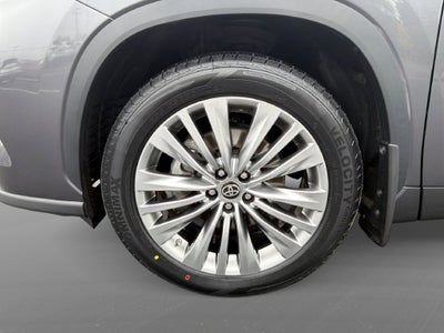 2024 Toyota Highlander Platinum