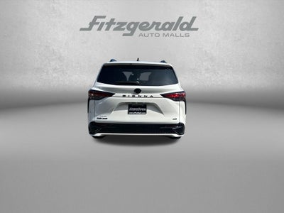 2026 Toyota Sienna XSE 7 Passenger