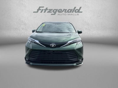 2026 Toyota Sienna XLE 7 Passenger