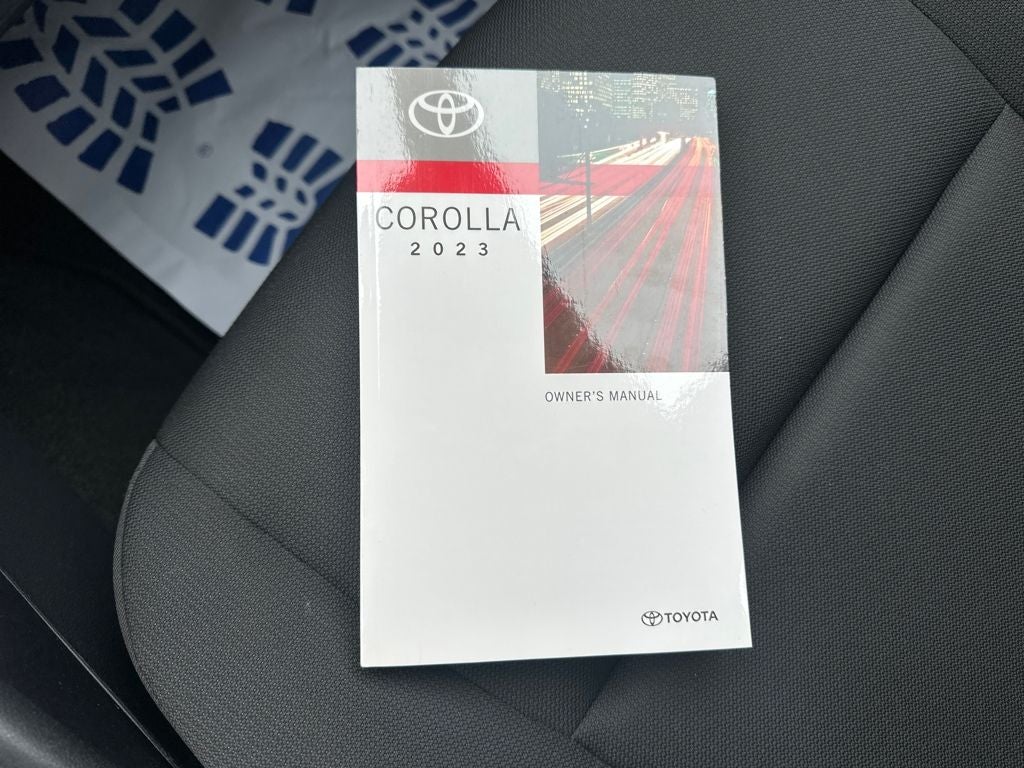 2023 Toyota COROLLA LE