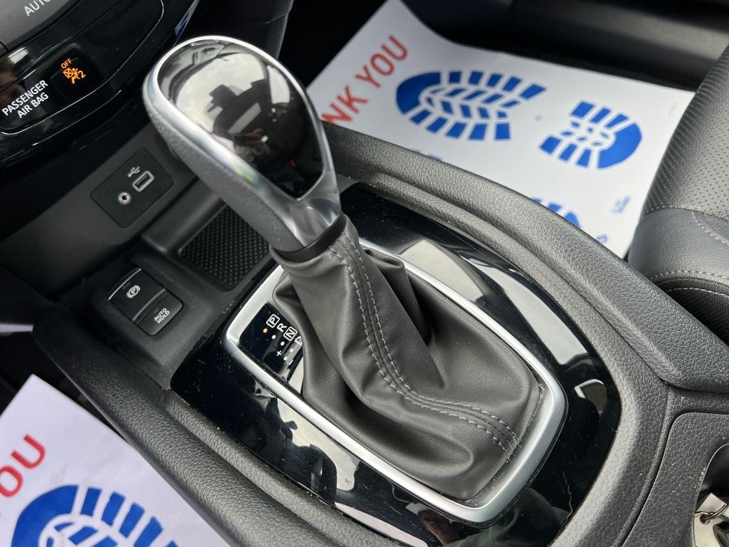 2022 Nissan Rogue Sport SL