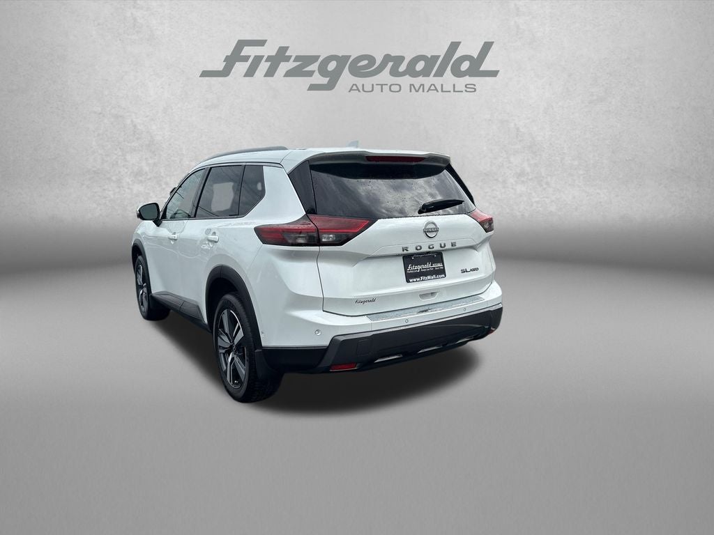 2025 Nissan Rogue SL