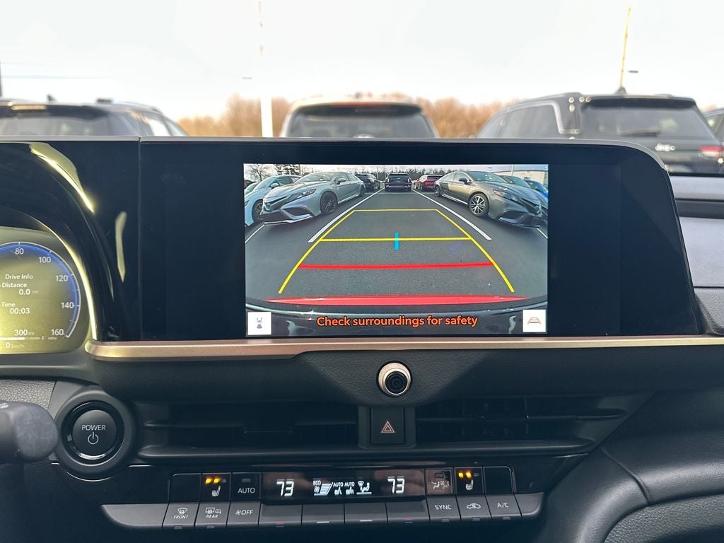 2024 Toyota CROWN XLE