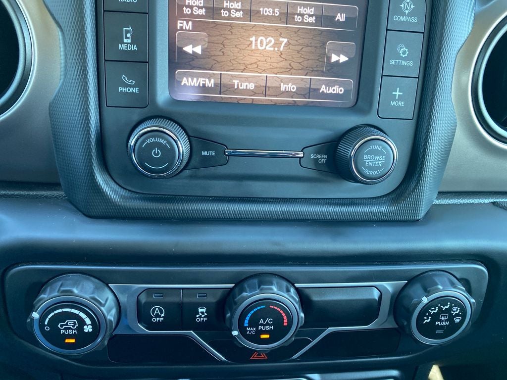 2020 Jeep Gladiator Sport