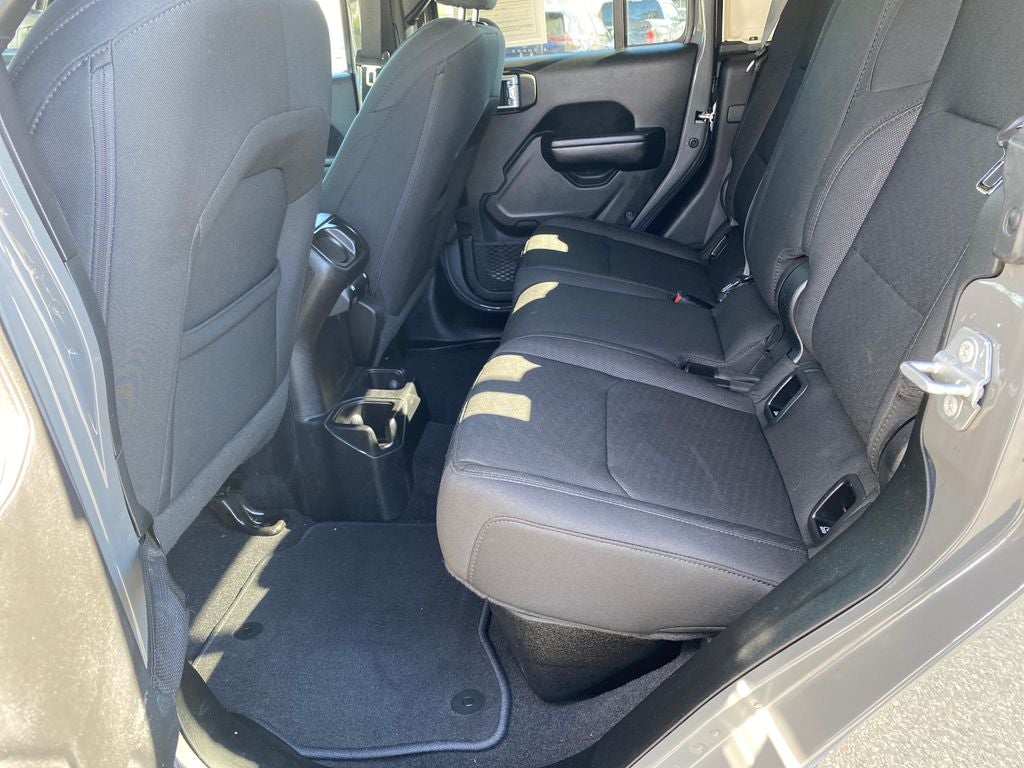 2020 Jeep Gladiator Sport