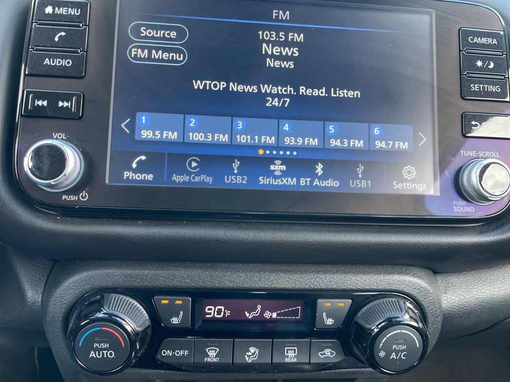 2023 Nissan Kicks SR