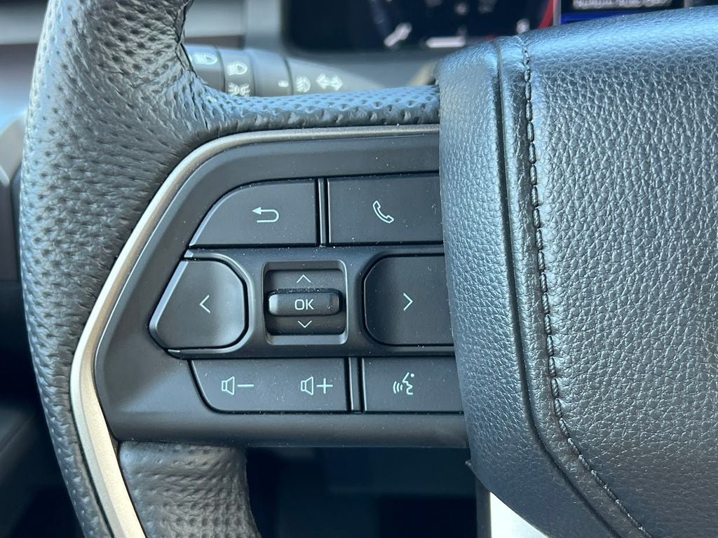 2024 Toyota Tacoma Hybrid TRD Sport