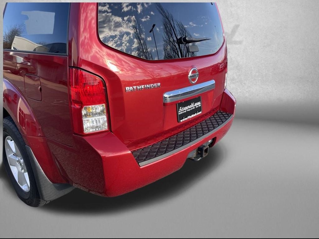 2011 Nissan Pathfinder SV