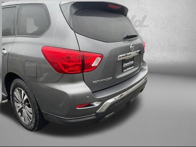 2019 Nissan Pathfinder S