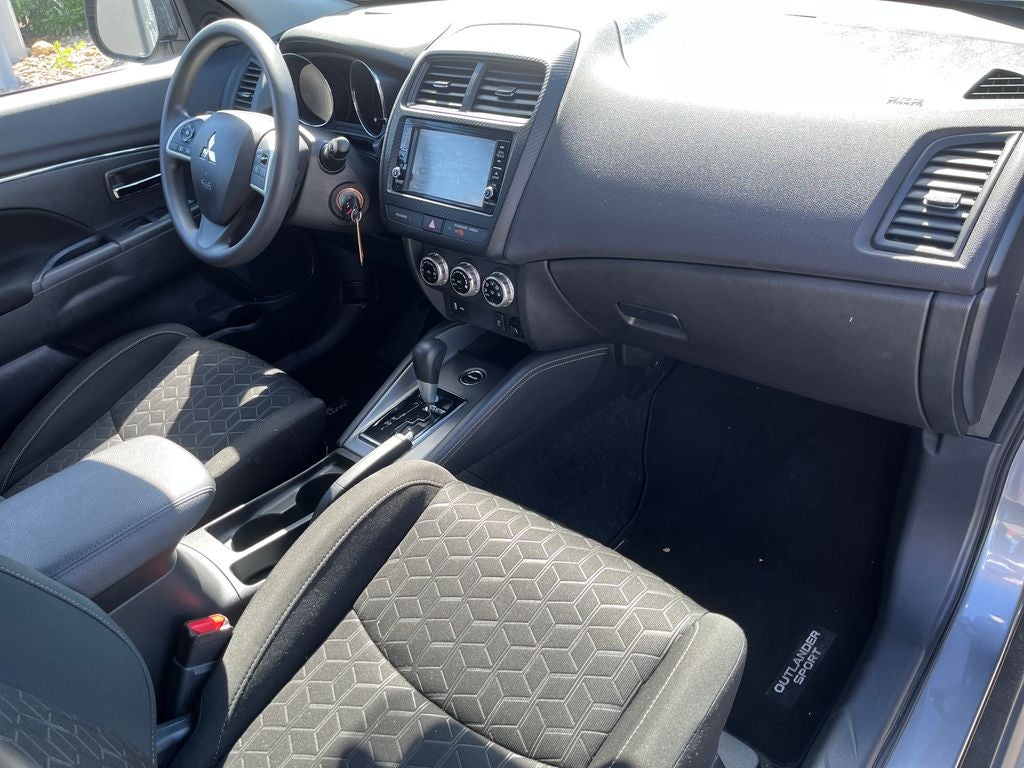 2025 Mitsubishi Outlander Sport 2.0 ES