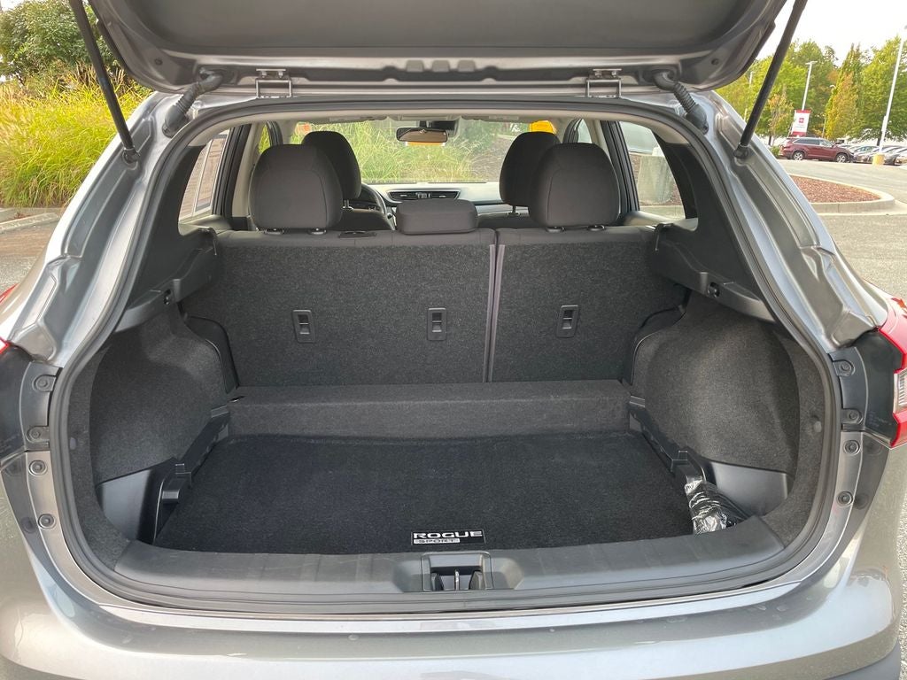 2022 Nissan Rogue Sport S