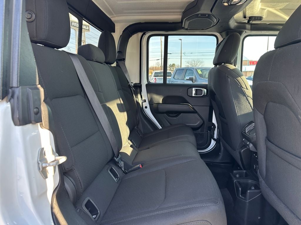 2023 Jeep Gladiator Overland 4x4