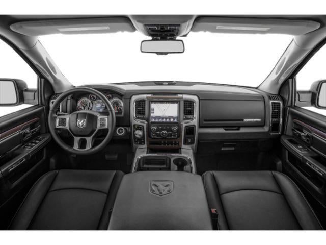 2018 RAM 1500 Laramie Crew Cab 4x4 5'7' Box