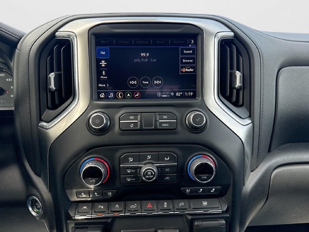 2021 Chevrolet Silverado 1500 4WD Crew Cab Short Bed LTZ