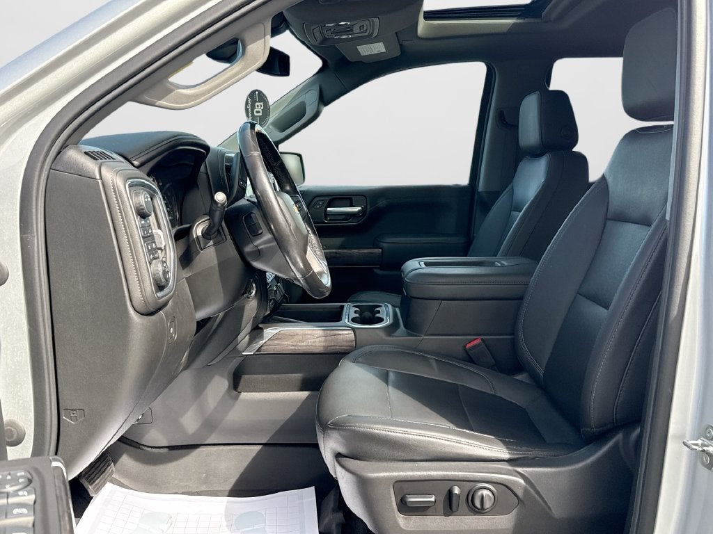 2021 Chevrolet Silverado 1500 4WD Crew Cab Short Bed LTZ
