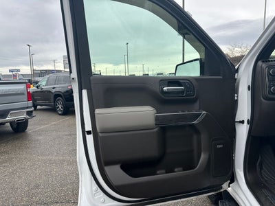 2021 Chevrolet Silverado 1500 4WD Crew Cab Short Bed LTZ