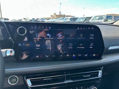 2025 Chevrolet Traverse AWD LT