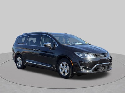 2018 Chrysler Pacifica Hybrid Limited