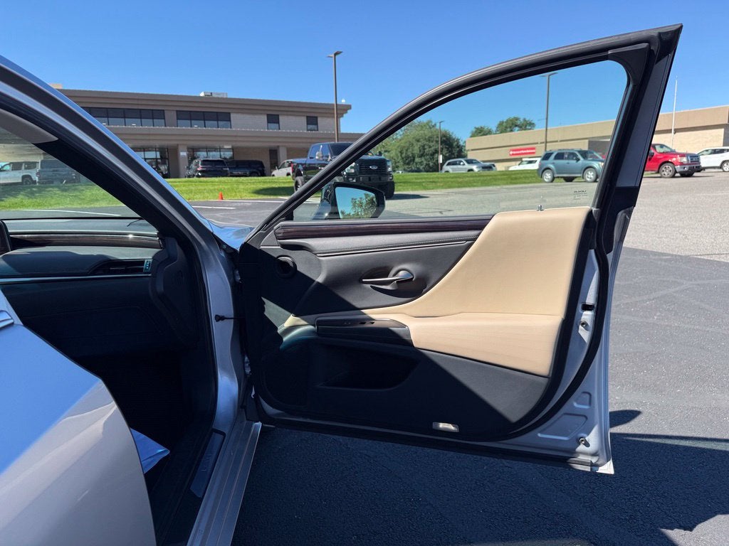 2019 Lexus ES 350 Luxury