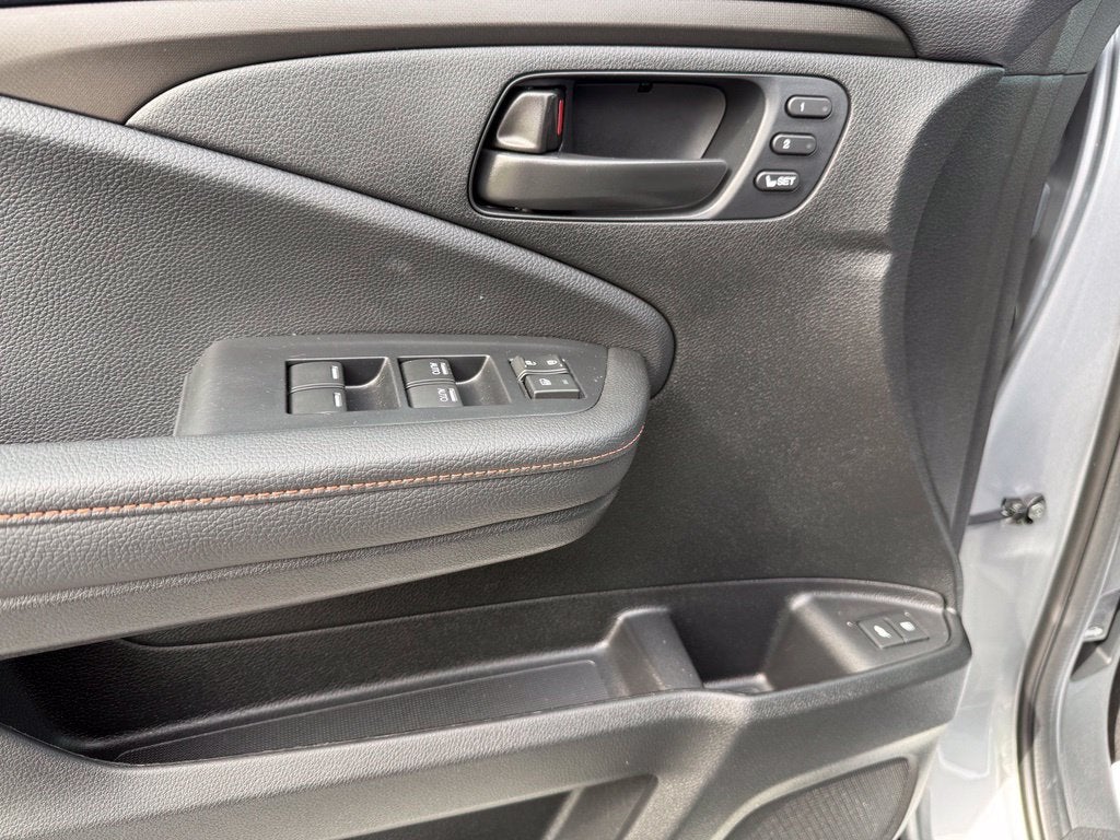 2025 Honda Passport AWD TrailSport
